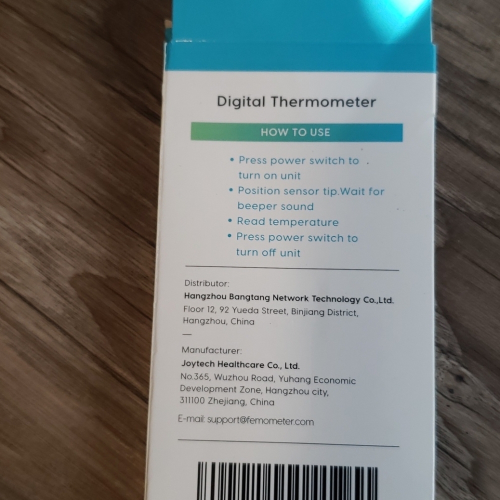 Digital Thermometer - Picture 3 of 4
